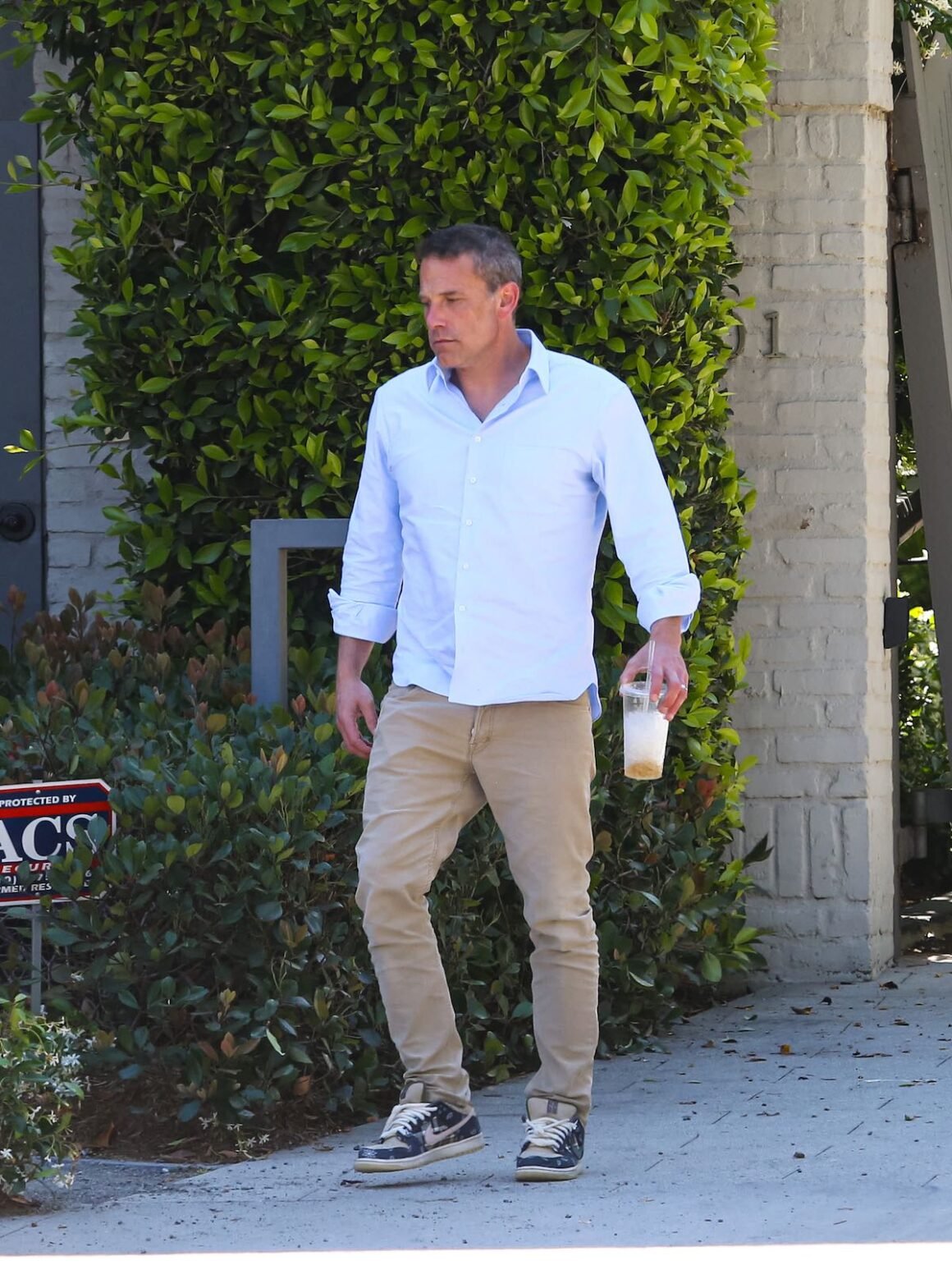 Ben Affleck Out In Los Angeles